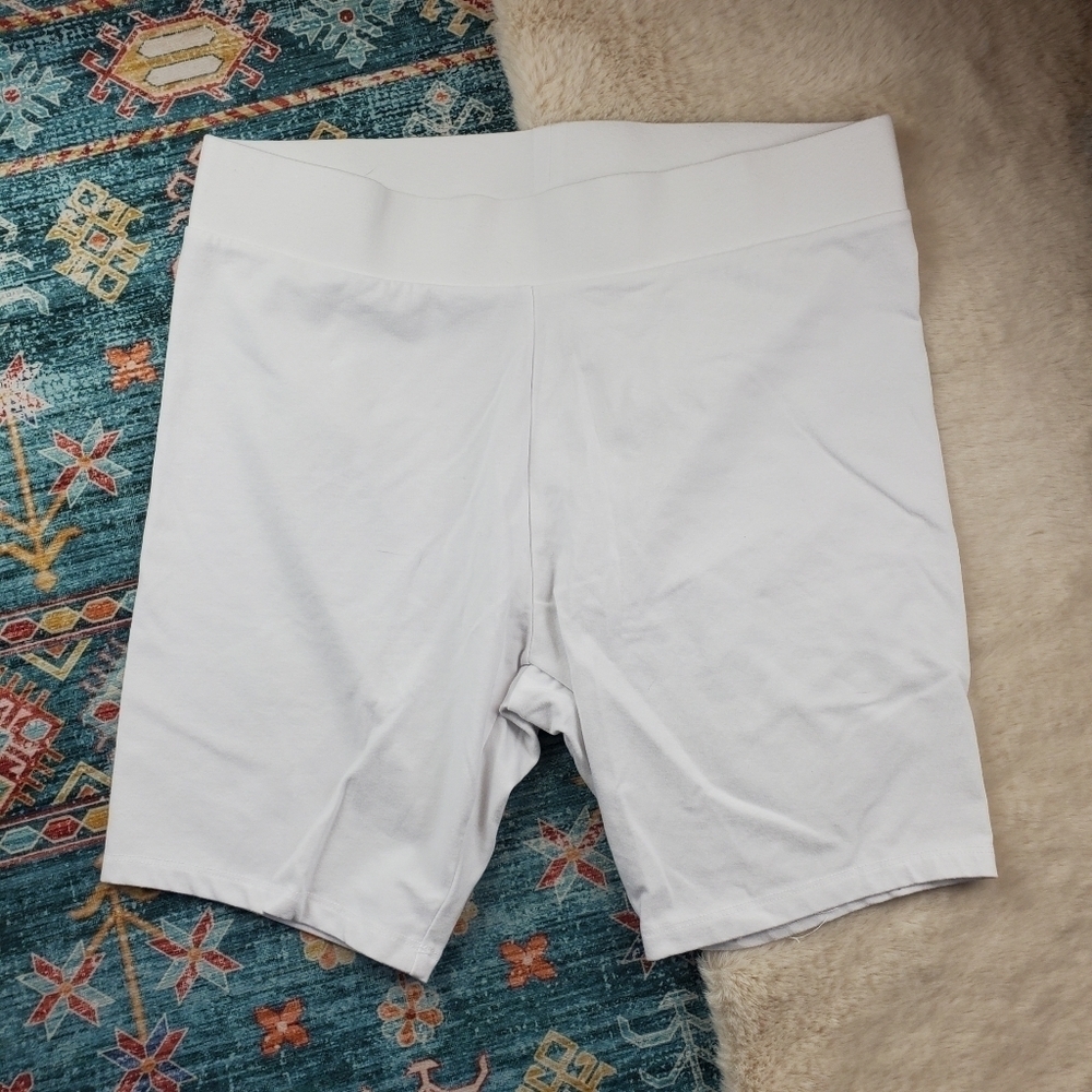 Cato White Bike Shorts 14/16W